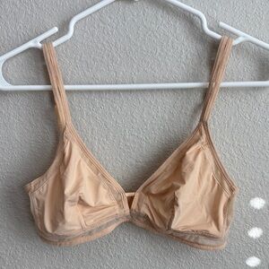 All. You. LIVELY Busty Bralette size M Toasted Almond